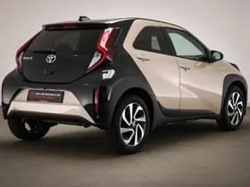 Toyota Aygo X 1.0 VVT-i MT Pulse | STOELVERWARMING | DAB | APPLE | CAMERA thumbnail 2