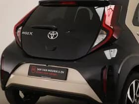 Toyota Aygo X 1.0 VVT-i MT Pulse | STOELVERWARMING | DAB | APPLE | CAMERA thumbnail 19