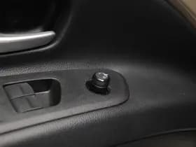 Toyota Aygo X 1.0 VVT-i MT Pulse | STOELVERWARMING | DAB | APPLE | CAMERA thumbnail 25