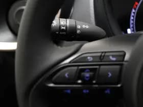 Toyota Aygo X 1.0 VVT-i MT Pulse | STOELVERWARMING | DAB | APPLE | CAMERA thumbnail 30