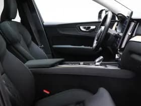 Volvo XC60 2.0 T6 Plug-in hybrid AWD Ultra Bright | PANORAMADAK | STUURVERWARMING | DAB | APPLE | 360 CAMERA thumbnail 13