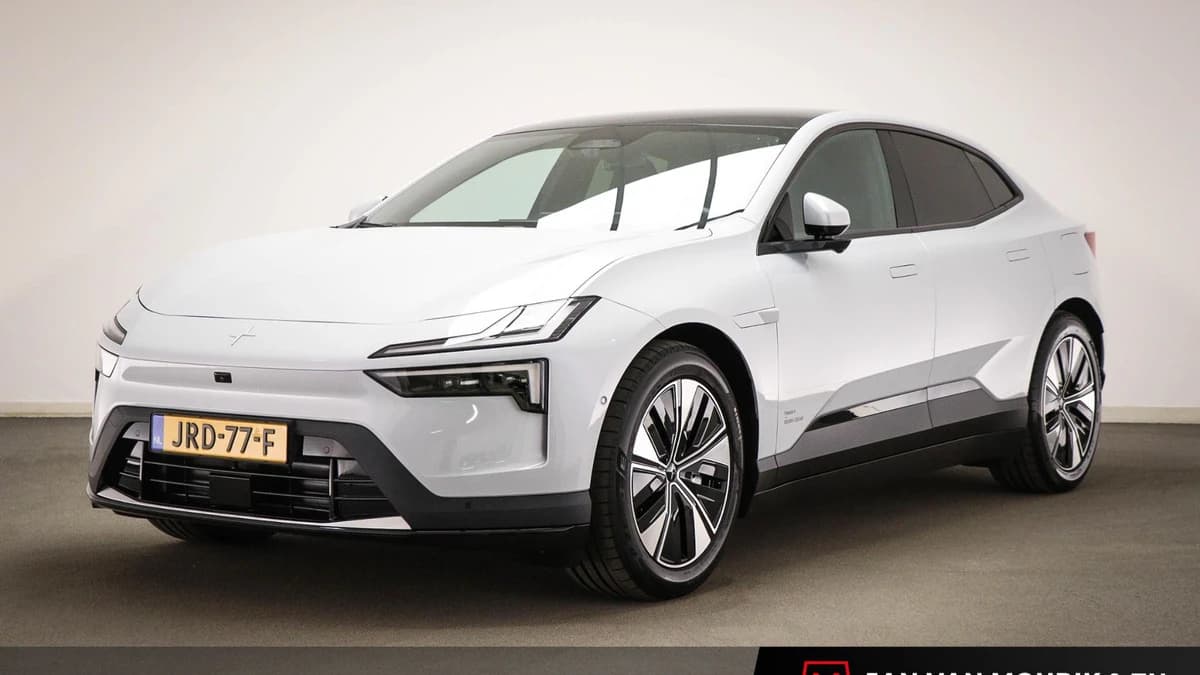 Polestar 4 — foto 1