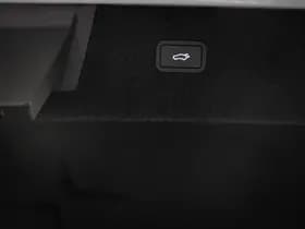 Polestar 4 thumbnail 19