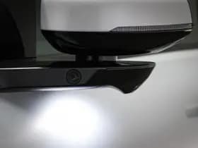 Polestar 4 thumbnail 28