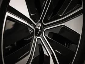 Polestar 4 thumbnail 35