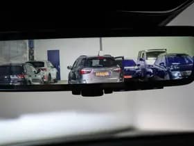 Polestar 4 thumbnail 10