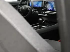 Renault Austral 1.2 mild hybrid advanced 130 evolution | LED | DAB | APPLE | CAMERA thumbnail 12