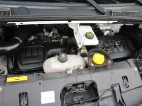 Opel Vivaro thumbnail 21