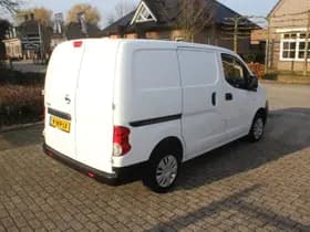 Nissan NV200 thumbnail 8