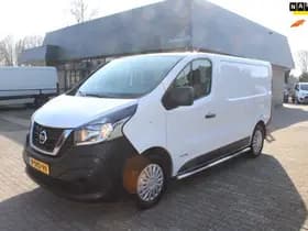 Nissan NV300