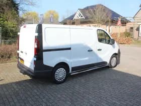 Nissan NV300 thumbnail 7