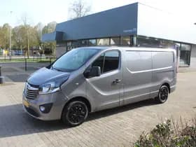 Opel Vivaro thumbnail 4