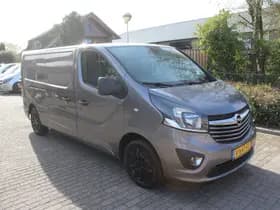 Opel Vivaro thumbnail 7