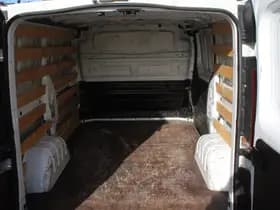 Opel Vivaro thumbnail 10