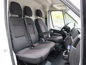 Peugeot Boxer 335 2.2 BlueHDi 140 L2H2 Pro EX.BTW thumbnail 16