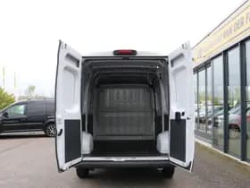 Peugeot Boxer 335 2.2 BlueHDi 140 L2H2 Pro EX.BTW thumbnail 18