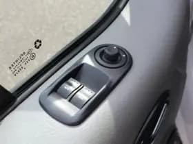 Renault Trafic thumbnail 12