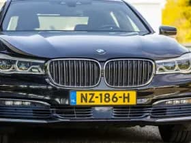BMW 7-Serie thumbnail 13