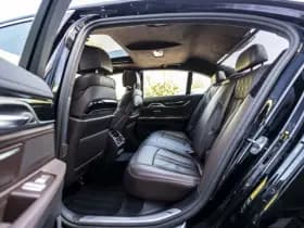 BMW 7-Serie thumbnail 16