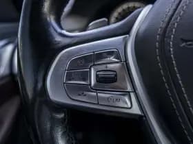 BMW 7-Serie thumbnail 30