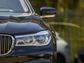 BMW 7-Serie thumbnail 5