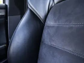 Porsche Cayenne thumbnail 28