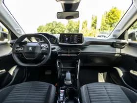 Peugeot E-208 EV Active 50 kWh thumbnail 17