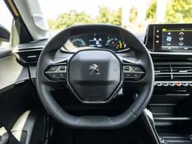 Peugeot E-208 EV Active 50 kWh thumbnail 19