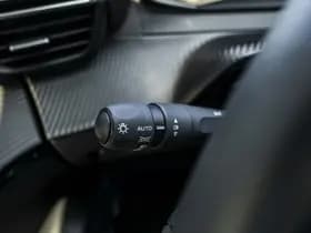 Peugeot E-208 EV Active 50 kWh thumbnail 29