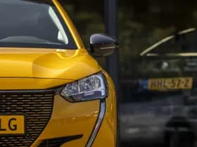 Peugeot E-208 EV Active 50 kWh thumbnail 4