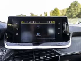 Peugeot E-208 EV Active 50 kWh thumbnail 35