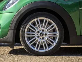 MINI Cooper S thumbnail 9