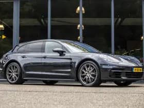 Porsche Panamera thumbnail 2