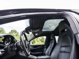 Porsche Panamera thumbnail 24