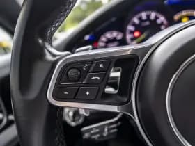 Porsche Panamera thumbnail 31