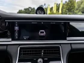 Porsche Panamera thumbnail 43