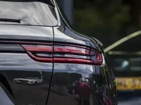 Porsche Panamera thumbnail 8