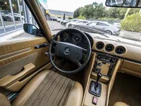 Mercedes-Benz SL-Klasse 280 SLC coupé thumbnail 23