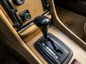 Mercedes-Benz SL-Klasse 280 SLC coupé thumbnail 32