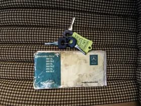 Mercedes-Benz SL-Klasse 280 SLC coupé thumbnail 34