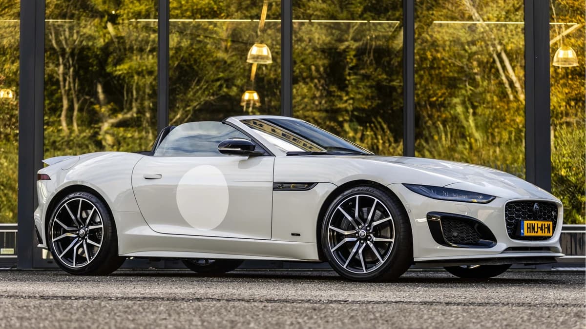 Jaguar F-Type P575 AWD R 75 — foto 1