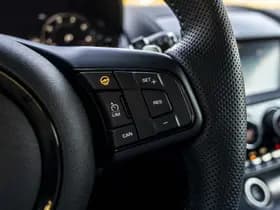 Jaguar F-Type P575 AWD R 75 thumbnail 55