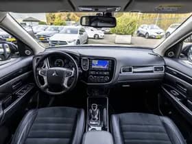 Mitsubishi Outlander thumbnail 16