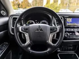 Mitsubishi Outlander thumbnail 20