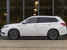 Mitsubishi Outlander thumbnail 8