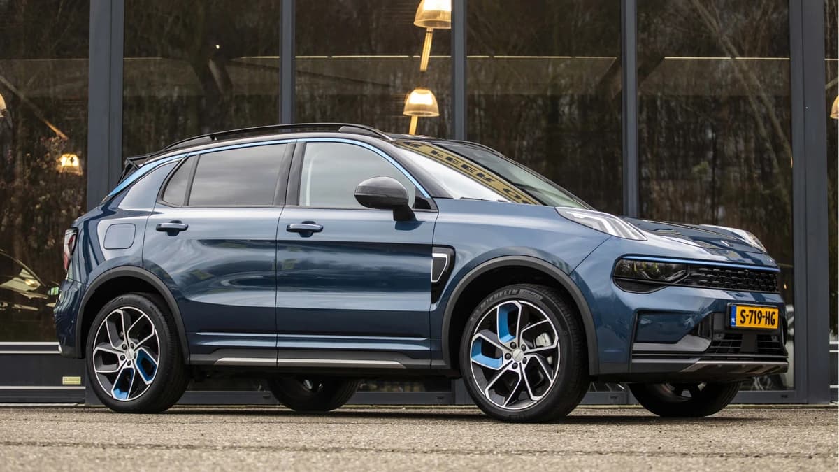 Lynk & Co 01 1.5 — foto 1