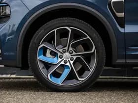 Lynk & Co 01 1.5 thumbnail 9