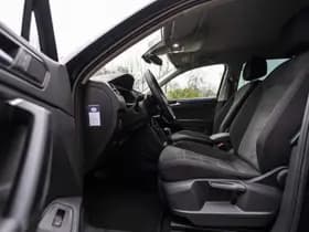 Volkswagen Tiguan thumbnail 21