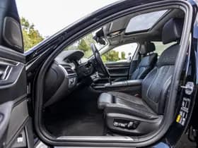 BMW 7-Serie thumbnail 31