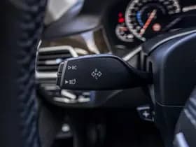 BMW 7-Serie thumbnail 37